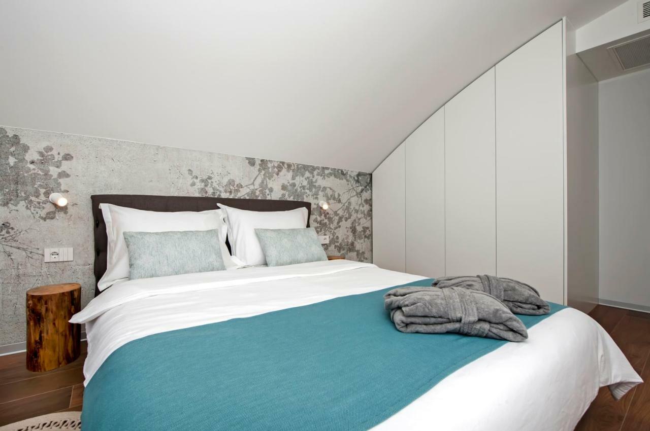 The Q Superior - A Penthouse With Jacuzzi And Sauna Rovinj Luaran gambar