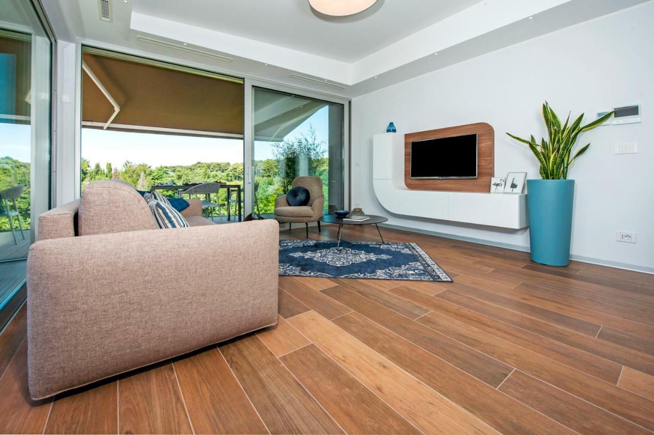 The Q Superior - A Penthouse With Jacuzzi And Sauna Rovinj Luaran gambar