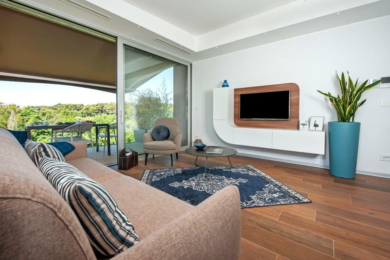 The Q Superior - A Penthouse With Jacuzzi And Sauna Rovinj Luaran gambar