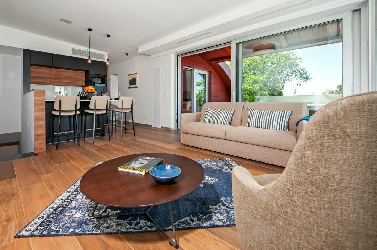 The Q Superior - A Penthouse With Jacuzzi And Sauna Rovinj Luaran gambar